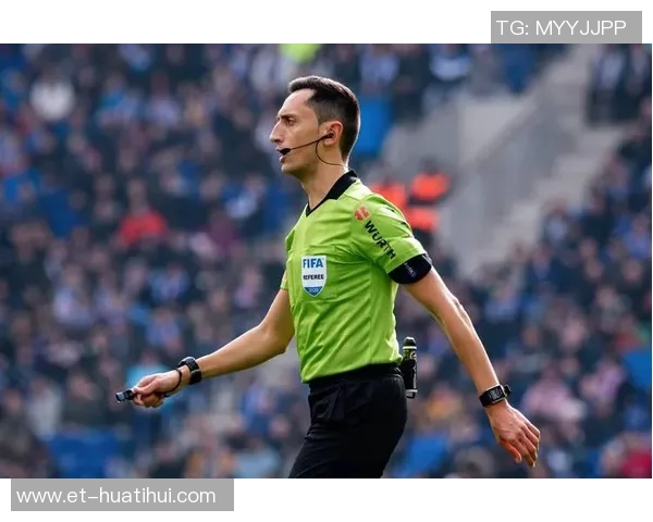 官方:波黑裁判佩尔托担任欧冠皇马vs马赛的主裁判 官方:波黑裁判佩尔托担任欧冠皇马vs马赛的主裁判